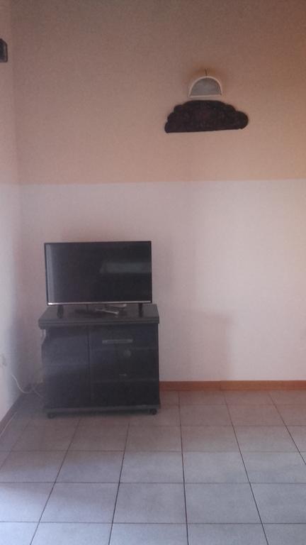 Corry 1 Apartment Ravni Exterior foto